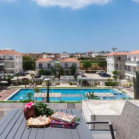 Sunnyvillas Mythical Gym Swimming Pool S19