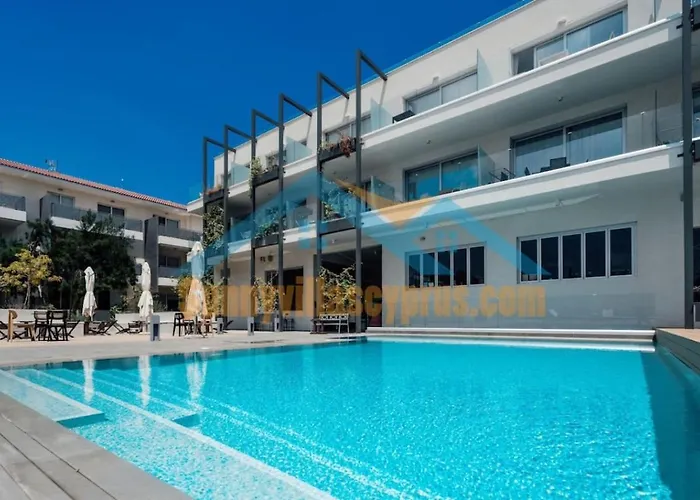 Apartment Sunnyvillas Mythical Gym Swimming Pool S19