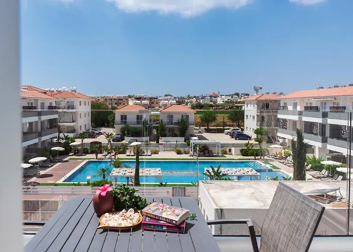 Sunnyvillas Mythical Gym Swimming Pool S19