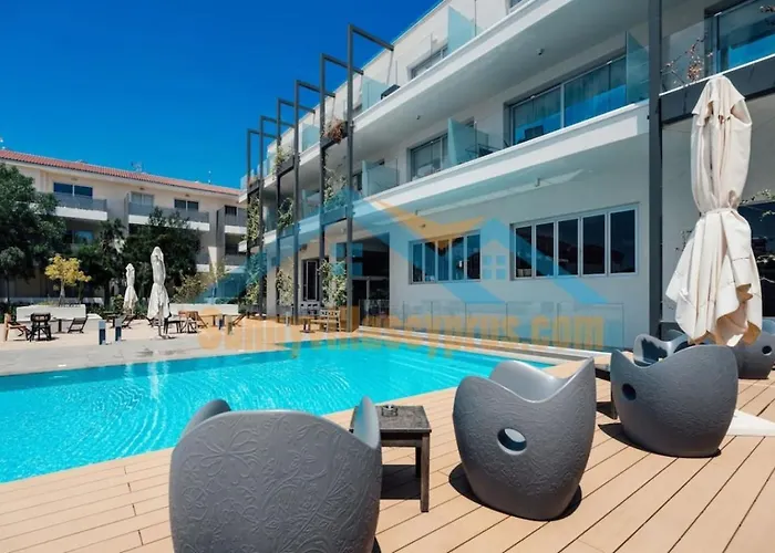 Sunnyvillas Mythical Gym Swimming Pool S19 Apartman Paralímni